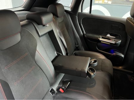 2022 Mercedes-Benz EQA - thumbnail 14