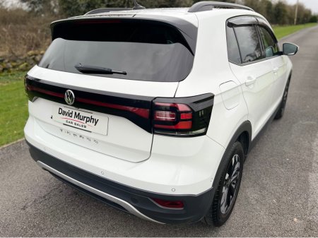 2020 Volkswagen T-Cross Style 1.0 automatic €20,950 thumbnail