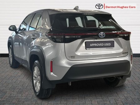 2023 Toyota Yaris Cross - thumbnail 2