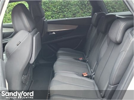 2024 Peugeot 5008 GT MHEV 1.2 Hybrid 136bhp €40,950 thumbnail