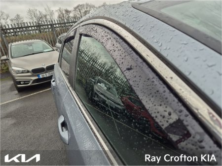 2023 Kia Ceed 1.6 MHEV GT Line Diesel €25,950 thumbnail