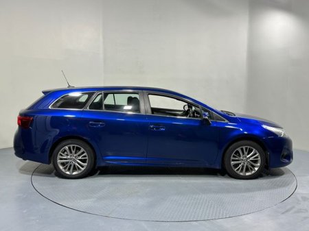 2016 Toyota Avensis 1.6 D4-D Luna Tourer 161 €13,800 thumbnail