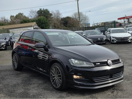 2014 Volkswagen Golf - thumbnail 2