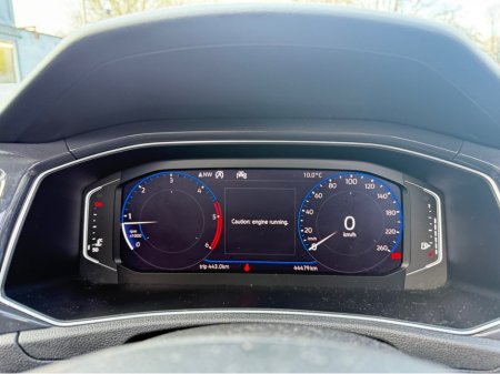 2020 Volkswagen T-Roc SPORT 2.0 TDI MANUAL 6SPEED FWD 150HP 5DR €24,950 thumbnail