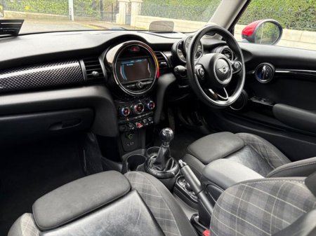 2015 MINI Hatch 2.0 S - MASSIVE SERVICE HISTORY €14,950 thumbnail