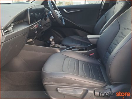 2025 Kia Niro K3 1.6 Petrol HEV (Kia Warranty / AA Membership / Bishopstown) €35,900 thumbnail