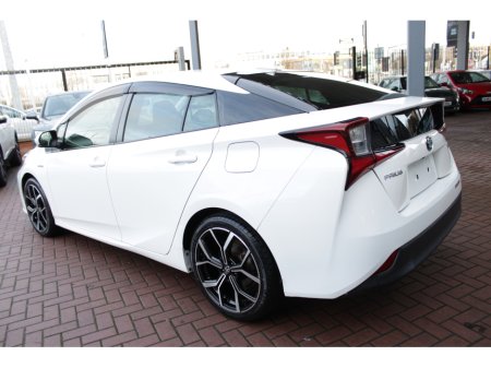 2020 Toyota Prius 2020 TOYOTA PRFIUS €19,950 thumbnail