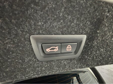 2020 BMW 3 Series - thumbnail 13