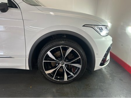 2023 Volkswagen Tiguan - thumbnail 27