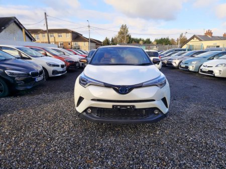 2019 Toyota C-HR 1.8 petrol hybrid |Two Tone €20,950