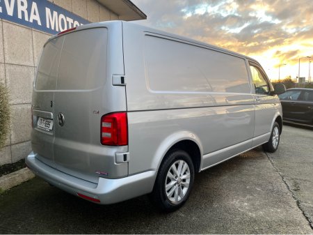 2017 Volkswagen Transporter T6 3000KG TDI 150HP //€16950 INC VAT//AIR CON//PARKING SENSORS// €13,780 thumbnail
