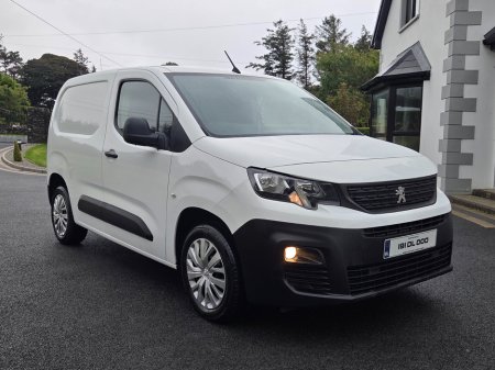 2019 Peugeot Partner  €11,450
