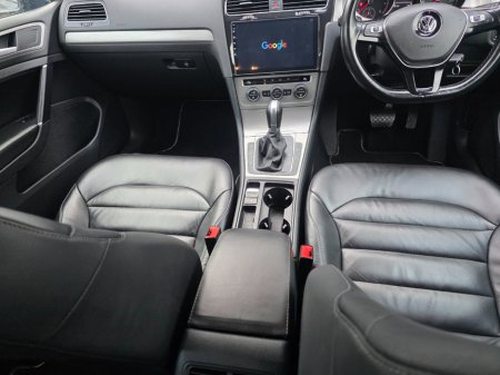 2015 Volkswagen Golf 1.4 TSI 150HP ACT HIGHLINE €12,950 thumbnail