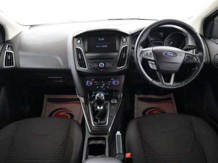 2015 Ford Focus - thumbnail 13