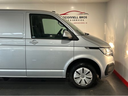 2021 Volkswagen Transporter T6 30 PVL T TDI 15 150HP MANUAL 6SPEED FWD 5DR €22,750 thumbnail