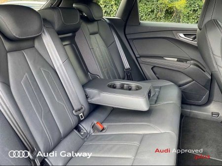 2025 Audi Q4 e-tron - thumbnail 9