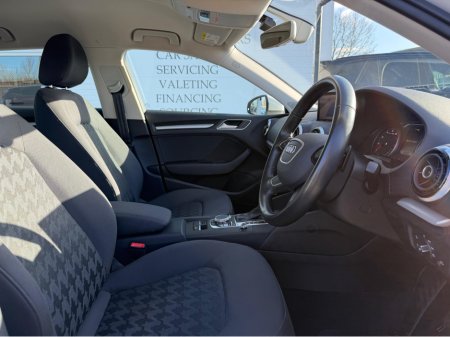 2016 Audi A3 1.4 TFSI SE TECHNIK 5DR €17,950 thumbnail