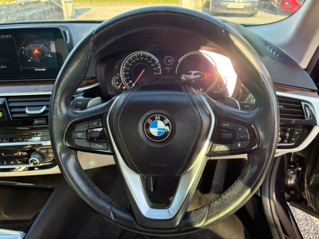 2017 BMW 5 Series - thumbnail 11