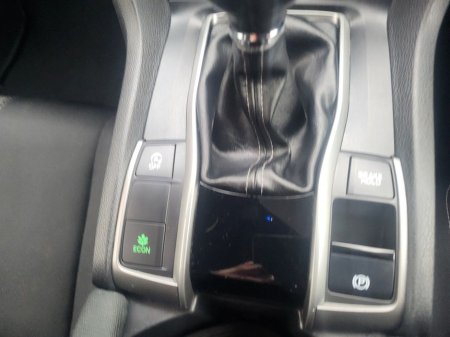 2019 Honda Civic - thumbnail 8