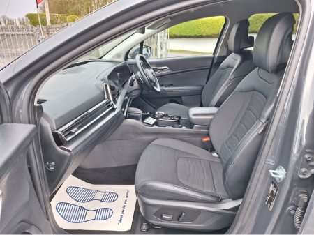 2023 Kia Sportage - thumbnail 6