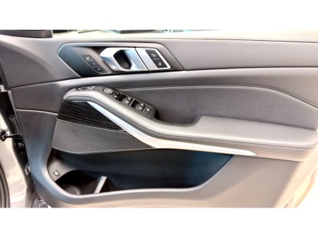 2025 BMW X5 - thumbnail 6