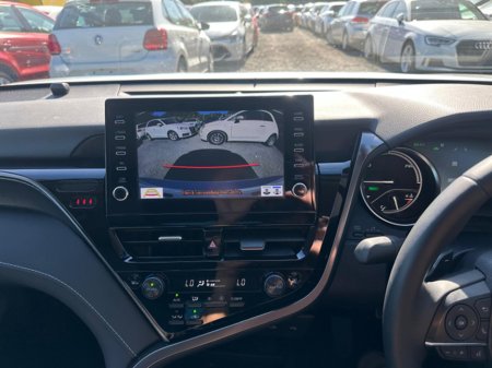 2022 Toyota Camry - thumbnail 19