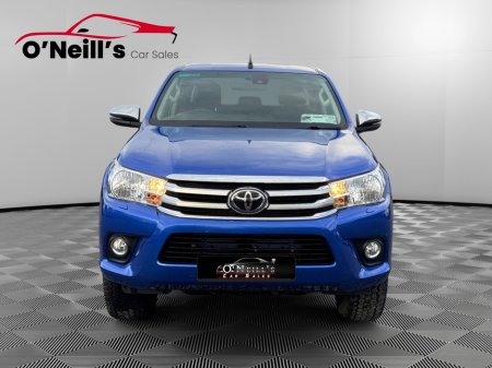 2018 Toyota Hilux - thumbnail 4