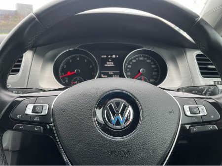 2017 Volkswagen Golf 1.2 TSI 5DR AUTO LOW KMS €15,950 thumbnail