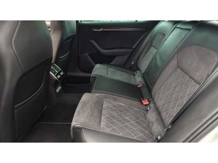 2023 Skoda Superb SPORTLINE 2.0 TDI 150 BHP- HEATED F+R SEATS-VIRTUAL COCKPIT- SUNROOF-2 YEAR SKODA WARRANTY €36,950 thumbnail