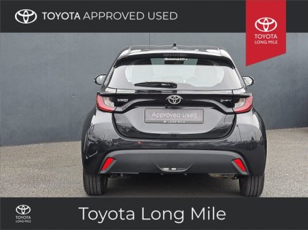 2025 Toyota Yaris 1.5 Hybrid Luna 5dr €25,749