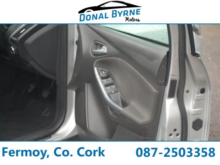 2014 Ford Focus TITANIUM 1.6 TDCI 115PS 4 2014MY €8,950 thumbnail