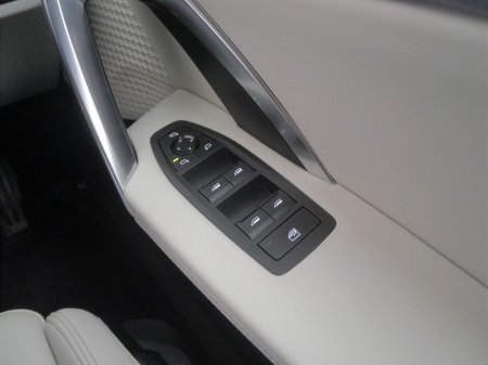 2025 BMW iX2 - thumbnail 21