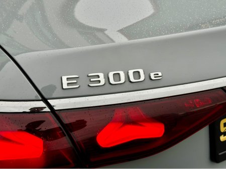 2025 Mercedes-Benz E Class AMG LINE PREMIUM €69,950 thumbnail