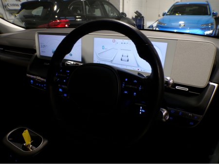 2023 Hyundai Ioniq 2023*ONLY 36,000 MILES*73KWH HYUNDAI IONIQ 5 PREMIUM EV*FULL HYUNDAI SERVICE HISTORY*FULL BATTERY HEALTH CERTIFICATE*PREMIUM PACK*2 CHARGER*1 OWNER*FANTASTIC CONDITION SPEC Bluetooth,Apple car-play,Ce €29,900 thumbnail