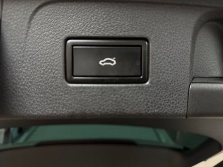 2019 Volkswagen Passat - thumbnail 19