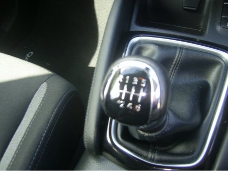 2018 Nissan Qashqai - thumbnail 9