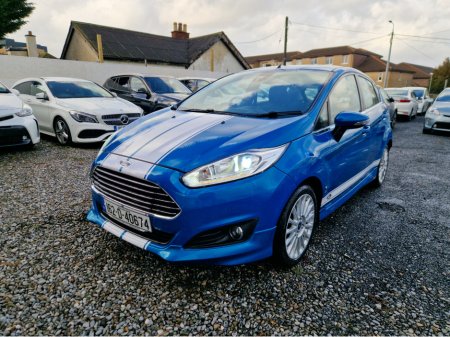 2016 Ford Fiesta 1.0l petrol Auto | High spec €11,450 thumbnail