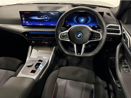 2025 BMW i4 eDrive35 M Sport €57,950 thumbnail