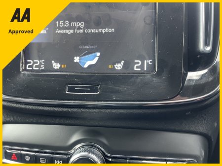 2021 Volvo XC40 INSCRIPT PRO T5 RCHA RECHARGE INSCRIPTION €31,750 thumbnail