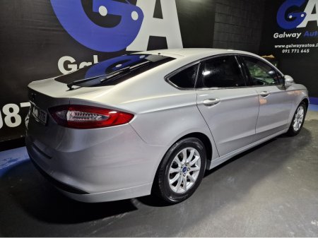 2017 Ford Mondeo 2.0 TDCI ZETEC-FULLY SERVICED €10,450 thumbnail