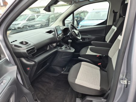 2024 Citroen Berlingo - thumbnail 2