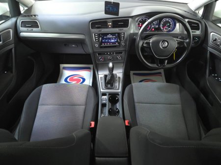 2015 Volkswagen Golf 1.2 TSI 5DR 110HP Trendline €12,950 thumbnail