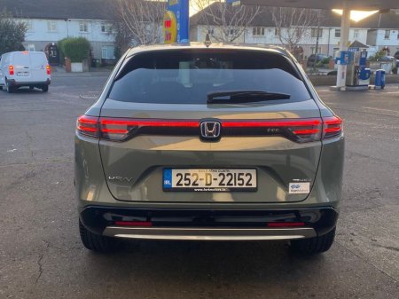 2025 Honda HR-V E HEV Advance €42,995 thumbnail