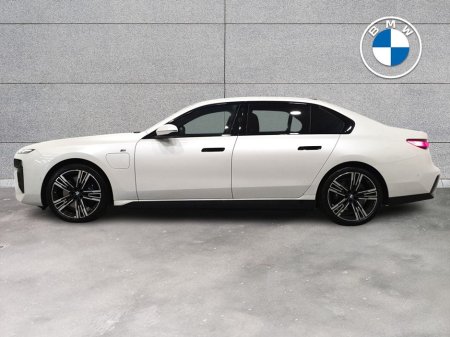2025 BMW 7 Series 750e xDrive M Sport €104,950