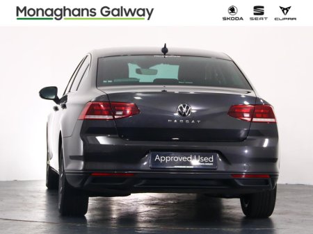 2020 Volkswagen Passat - thumbnail 5