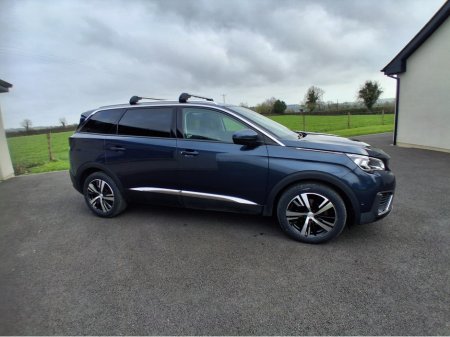 2018 Peugeot 5008 - thumbnail 11