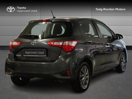 2019 Toyota Yaris 1.0 5DR LUNA €16,950