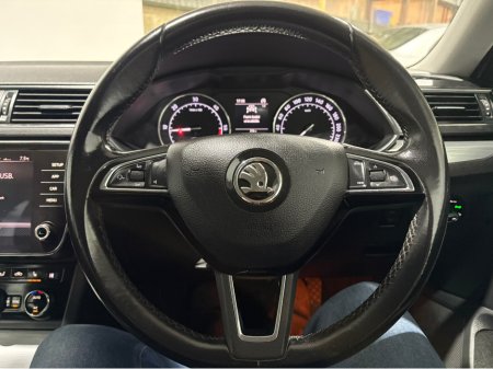 2020 Skoda Superb STYLE ESTATE 2.0 TDI 150HP 4DR €14,950 thumbnail