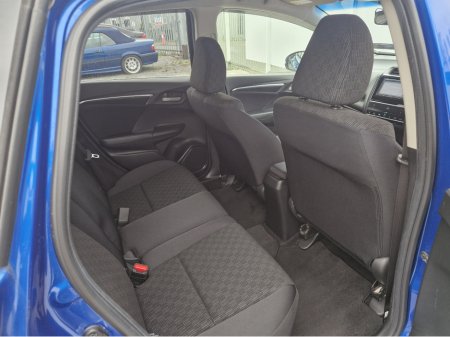 2014 Honda Fit - thumbnail 18