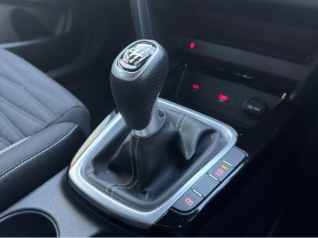 2025 Kia Ceed 1.0 GTL MY25 thumbnail